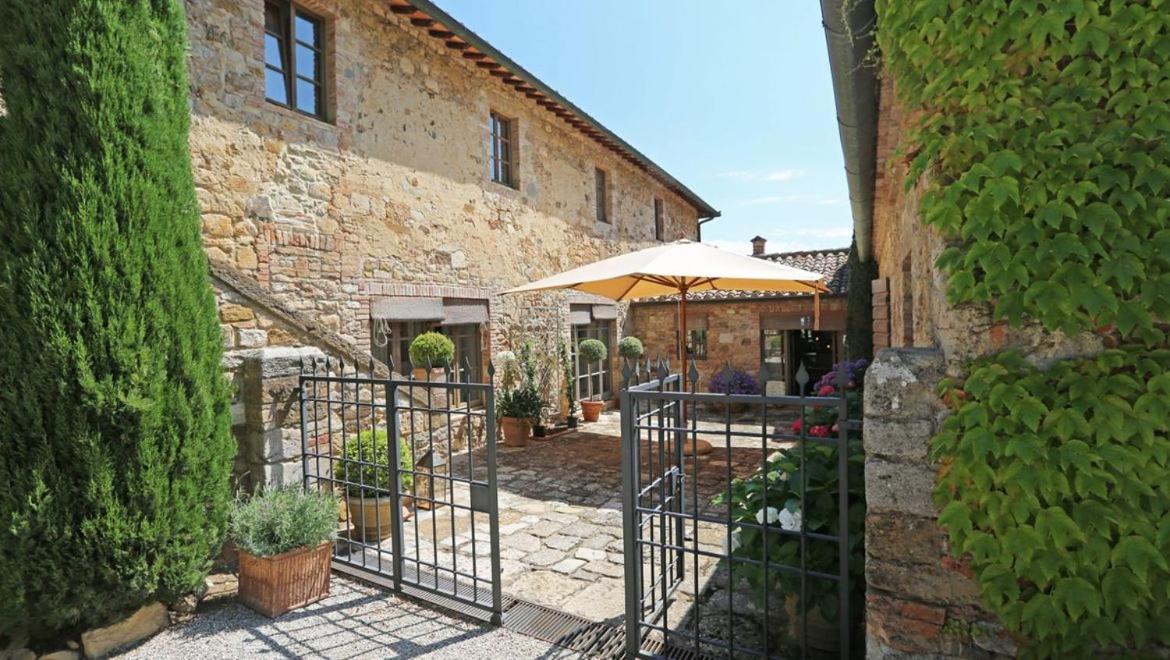 Bed and Breakfast Abbadia Wine Relais Montefollonico Exterior foto