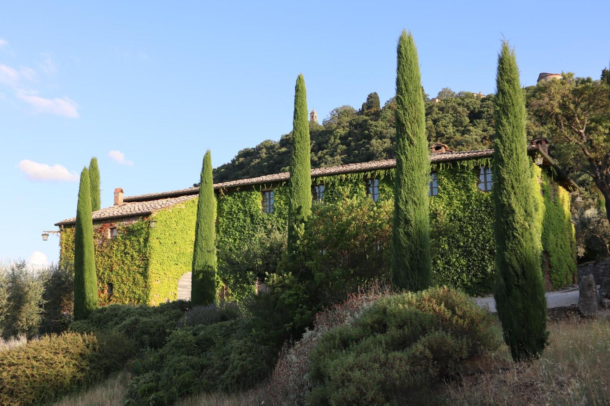 Bed and Breakfast Abbadia Wine Relais Montefollonico Exterior foto